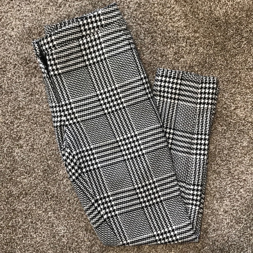 H&M Ankle Houndstooth Pant